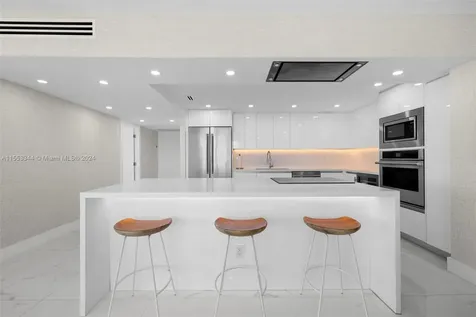 5151 Collins Avenue Miami Beach FL 33140