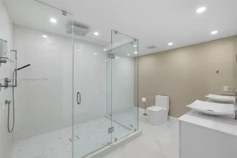 5151 Collins Avenue Miami Beach FL 33140