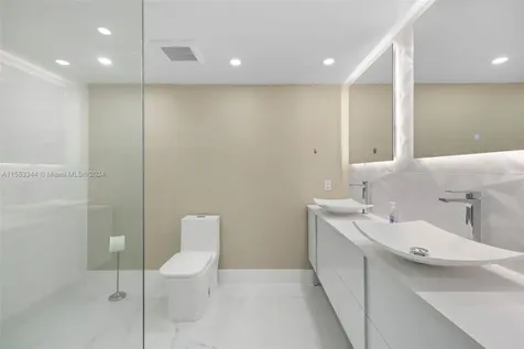 5151 Collins Avenue Miami Beach FL 33140