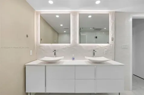 5151 Collins Avenue Miami Beach FL 33140
