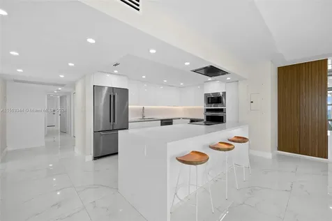 5151 Collins Avenue Miami Beach FL 33140