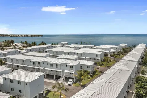 10877 Overseas Highway Marathon FL 33050