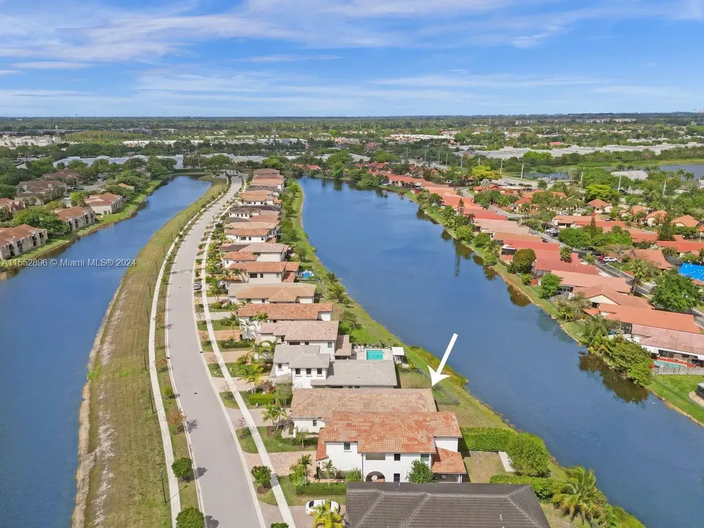 755 SW 113th Lane Pembroke Pines FL 33025