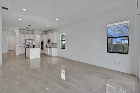 755 SW 113th Lane Pembroke Pines FL 33025