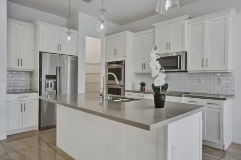 755 SW 113th Lane Pembroke Pines FL 33025