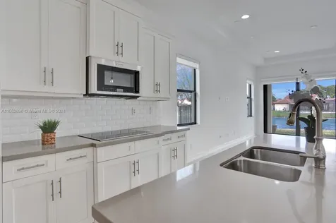 755 SW 113th Lane Pembroke Pines FL 33025