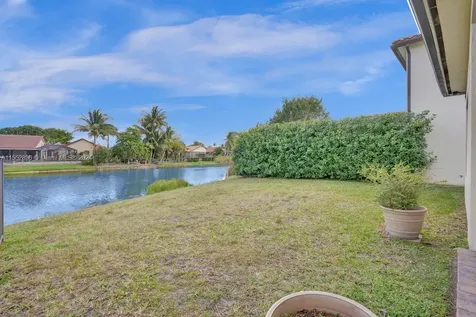 755 SW 113th Lane Pembroke Pines FL 33025