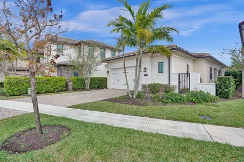 755 SW 113th Lane Pembroke Pines FL 33025