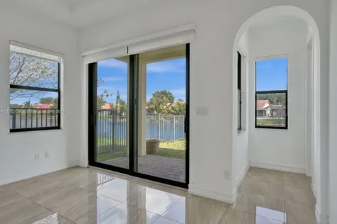 755 SW 113th Lane Pembroke Pines FL 33025