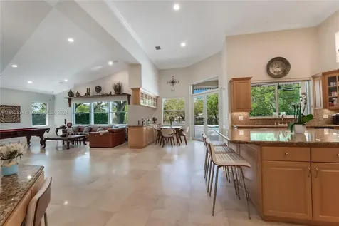 10090 SW 89th Court Miami FL 33176