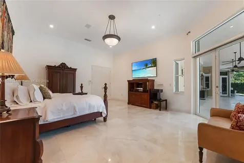 10090 SW 89th Court Miami FL 33176