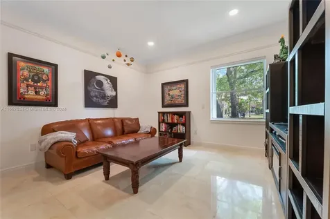 10090 SW 89th Court Miami FL 33176