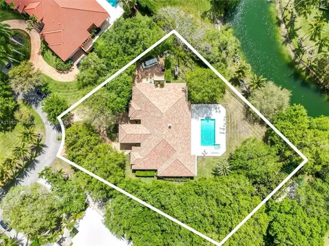 10090 SW 89th Court Miami FL 33176
