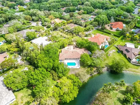 10090 SW 89th Court Miami FL 33176