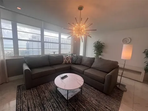 100 Lincoln Road Miami Beach FL 33139