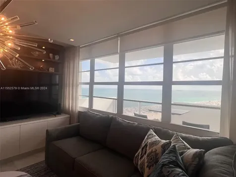 100 Lincoln Road Miami Beach FL 33139