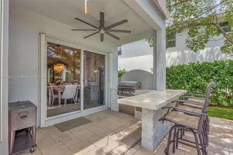 809 Regal Cove Road Weston FL 33327