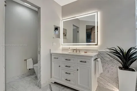 809 Regal Cove Road Weston FL 33327