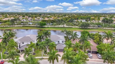 809 Regal Cove Road Weston FL 33327