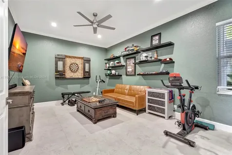 809 Regal Cove Road Weston FL 33327