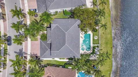 809 Regal Cove Road Weston FL 33327