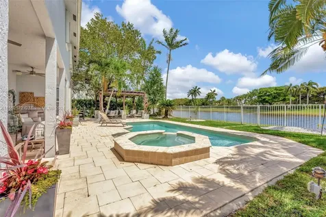 809 Regal Cove Road Weston FL 33327