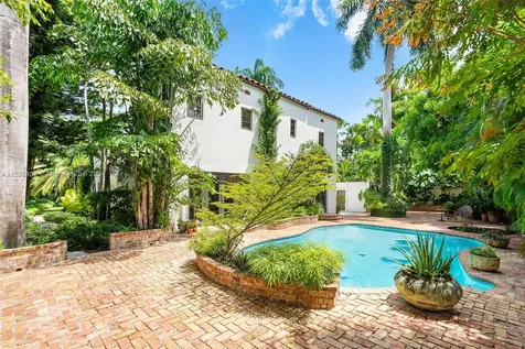 634 NE 56th Street Miami FL 33137