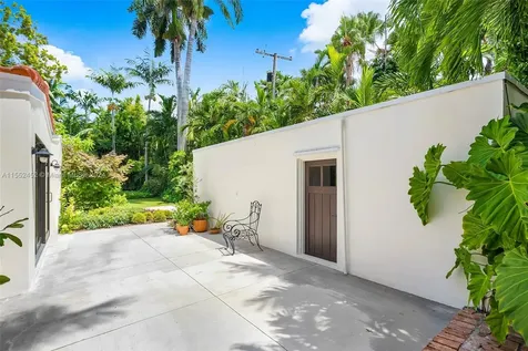 634 NE 56th Street Miami FL 33137