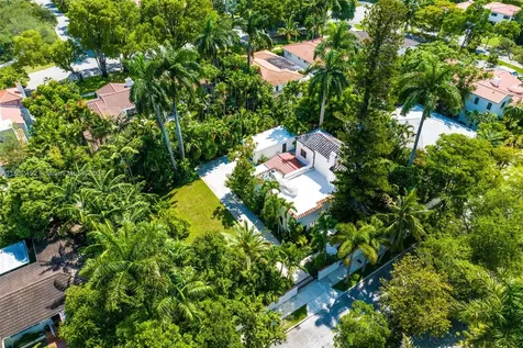 634 NE 56th Street Miami FL 33137