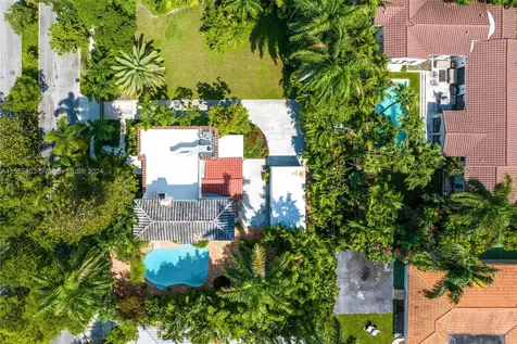 634 NE 56th Street Miami FL 33137