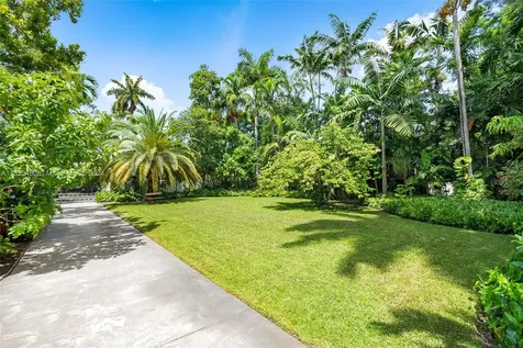 634 NE 56th Street Miami FL 33137