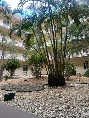 2871 Somerset Drive Lauderdale Lakes FL 33311