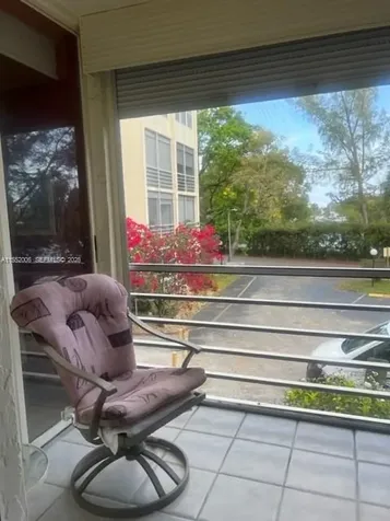 2871 Somerset Drive Lauderdale Lakes FL 33311