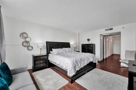 19370 Collins Avenue Sunny Isles Beach FL 33160