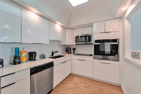 19370 Collins Avenue Sunny Isles Beach FL 33160
