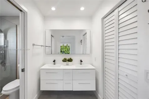 754 San Remo Drive Weston FL 33326