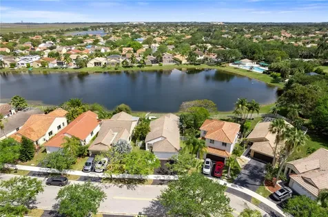 754 San Remo Drive Weston FL 33326