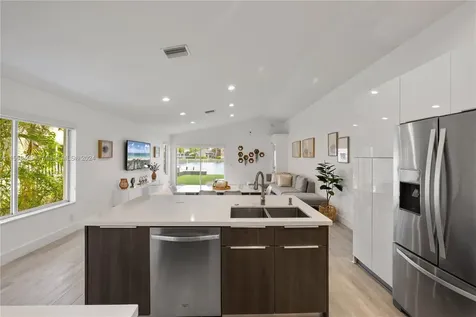 754 San Remo Drive Weston FL 33326