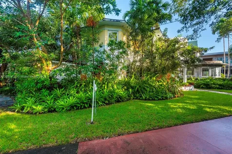 3440 N Meridian Avenue Miami Beach FL 33140