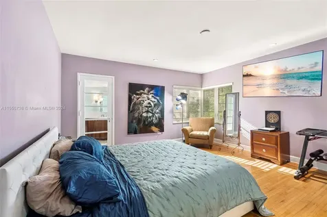 3440 N Meridian Avenue Miami Beach FL 33140