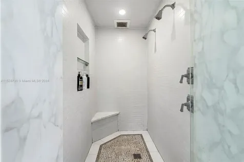 3440 N Meridian Avenue Miami Beach FL 33140