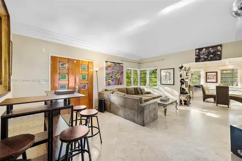 3440 N Meridian Avenue Miami Beach FL 33140