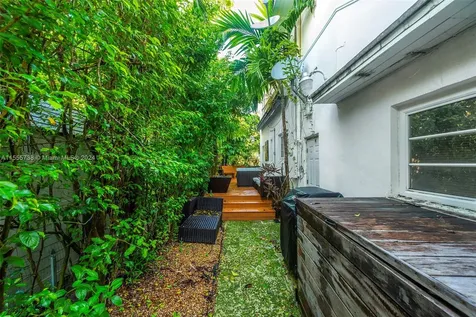 3440 N Meridian Avenue Miami Beach FL 33140
