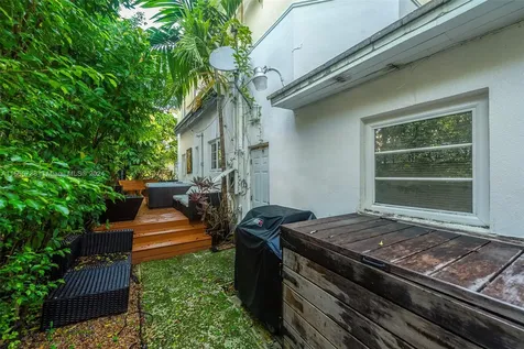 3440 N Meridian Avenue Miami Beach FL 33140
