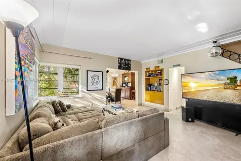 3440 N Meridian Avenue Miami Beach FL 33140