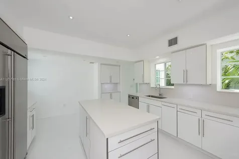 1431 W 22 Street Miami Beach FL 33140