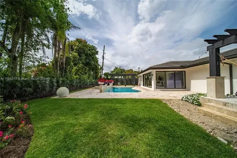 6000 SW 24th Street Miami FL 33142