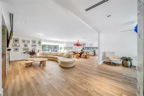 6000 SW 24th Street Miami FL 33142