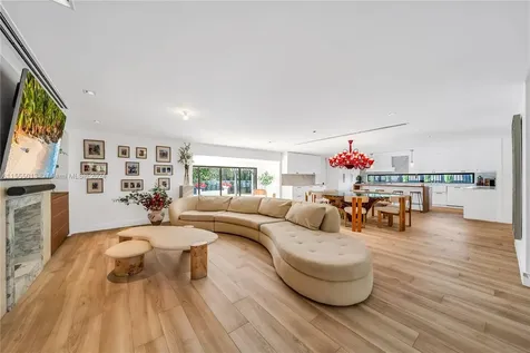6000 SW 24th Street Miami FL 33142