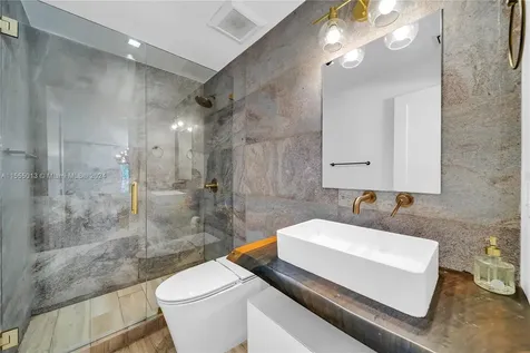 6000 SW 24th Street Miami FL 33142